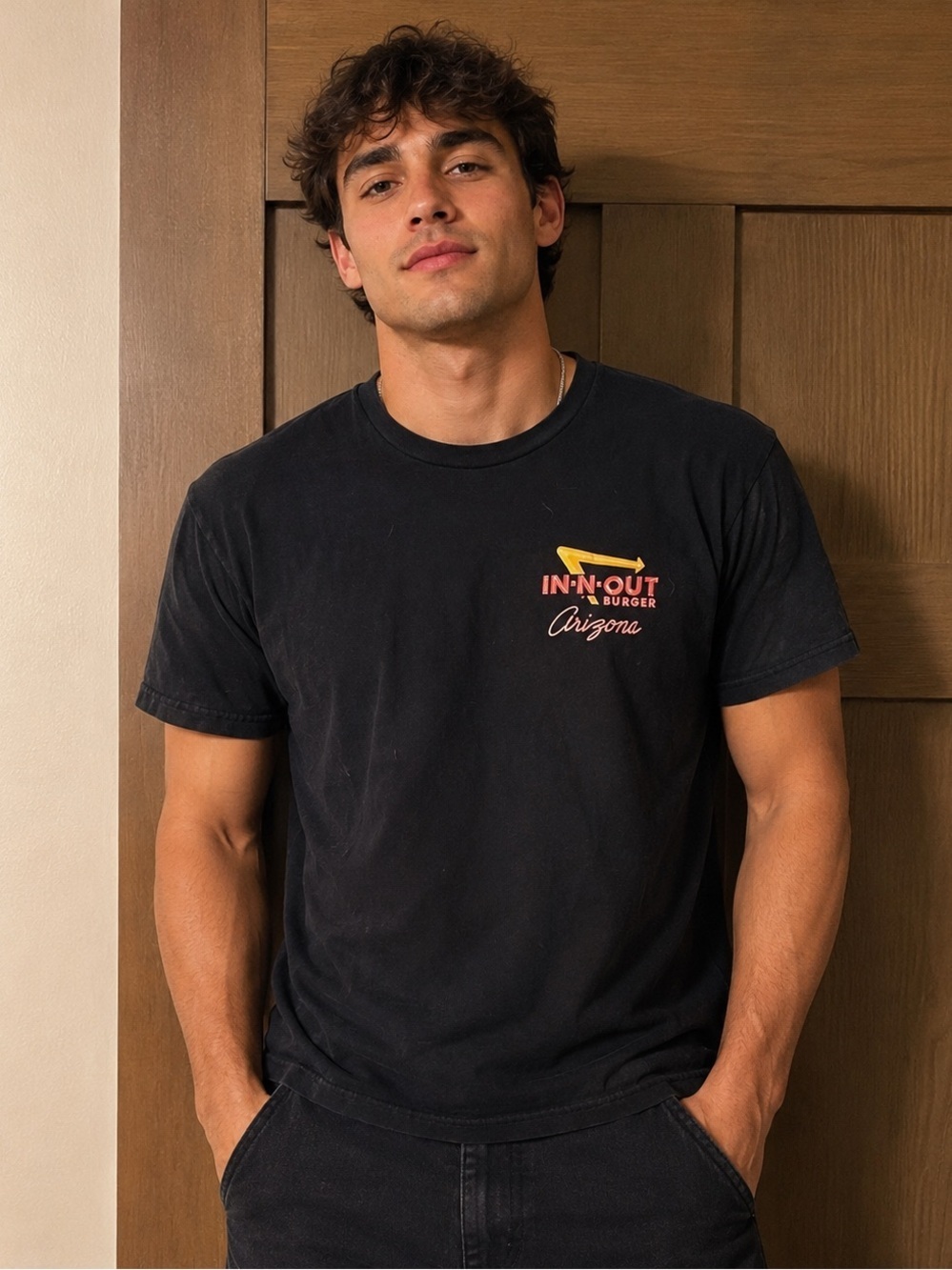In and Out Burger Arizona Hollywood Unisex Tee Size Medium